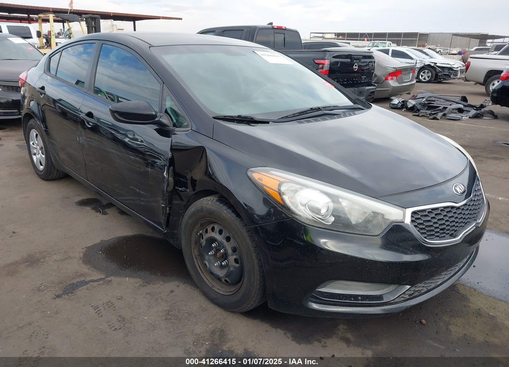 2015 KIA FORTE LX VIN: KNAFK4A61F5425007