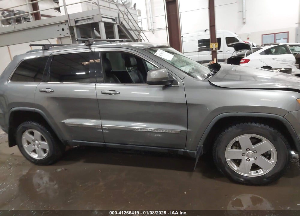 2011 JEEP GRAND CHEROKEE LAREDO VIN: 1J4RR4GG7BC736016