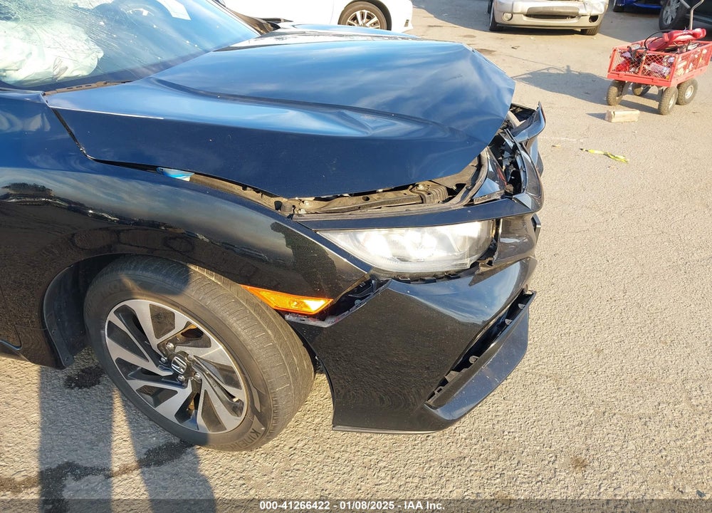 2018 HONDA CIVIC LX VIN: SHHFK7H20JU405103