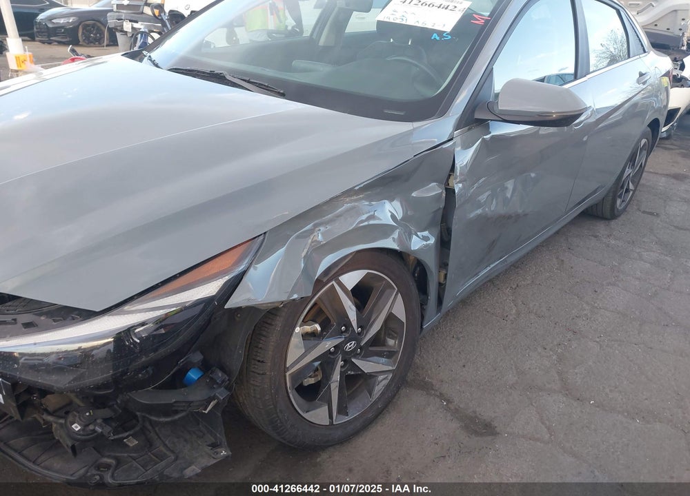 2022 HYUNDAI ELANTRA LIMITED VIN: KMHLP4AG3NU341142