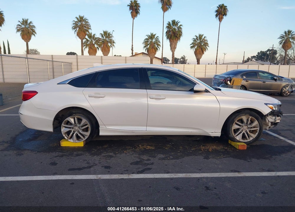 2018 HONDA ACCORD VIN: 1HGCV1F10JA091613
