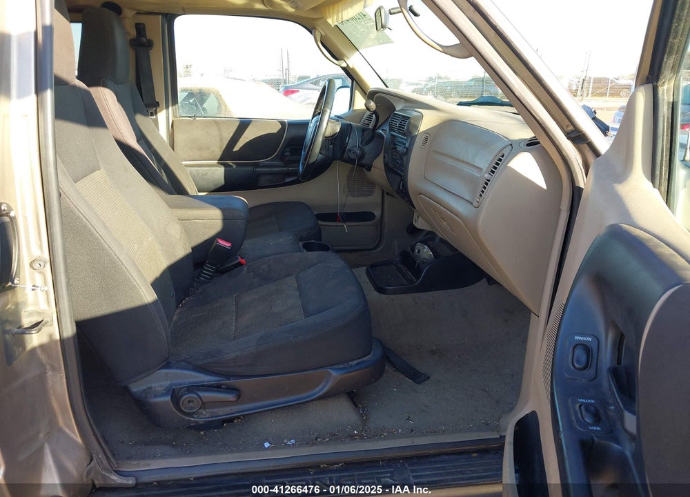 2004 FORD RANGER XLT VIN: 1FTZR44EX4PA48175
