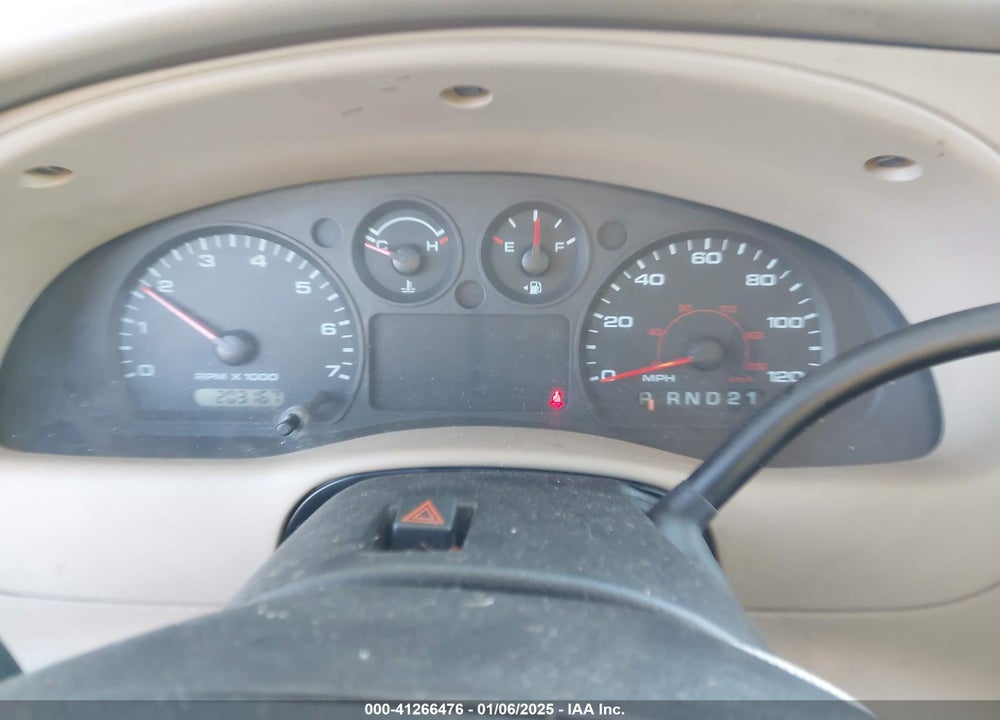 2004 FORD RANGER XLT VIN: 1FTZR44EX4PA48175