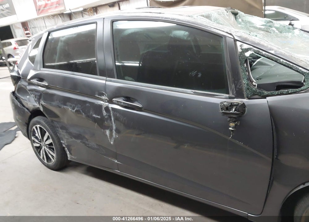2019 HONDA FIT VIN: 3HGGK5H87KM747743