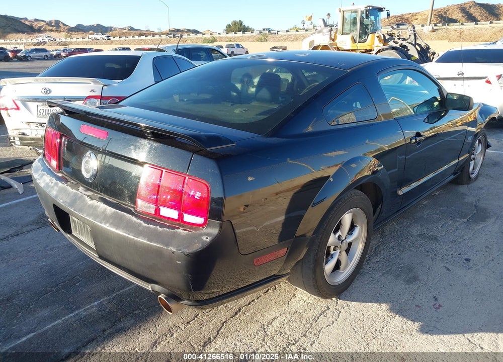 2008 FORD MUSTANG GT DELUXE/GT PREMIUM VIN: 1ZVHT82H985148901