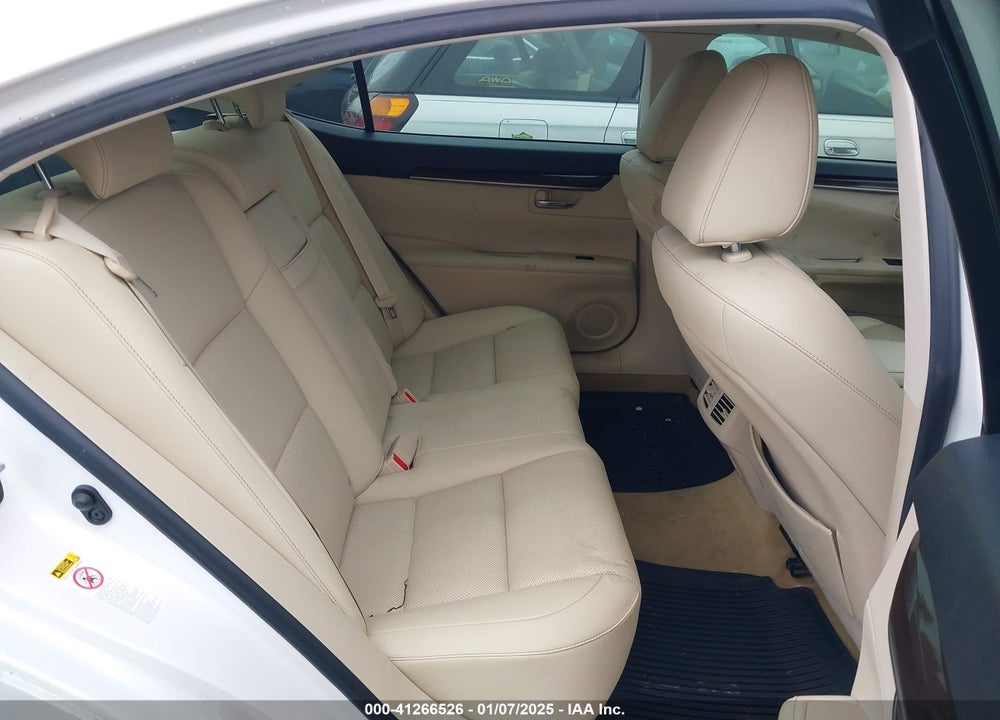 2015 LEXUS ES 350 VIN: JTHBK1GG4F2164844