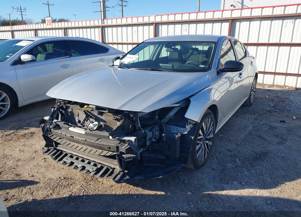 2024 NISSAN ALTIMA SV FWD VIN: 1N4BL4DV1RN326781