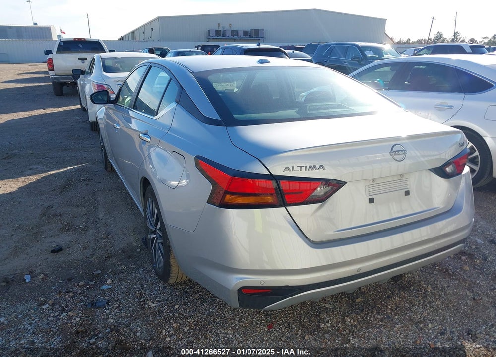 2024 NISSAN ALTIMA SV FWD VIN: 1N4BL4DV1RN326781