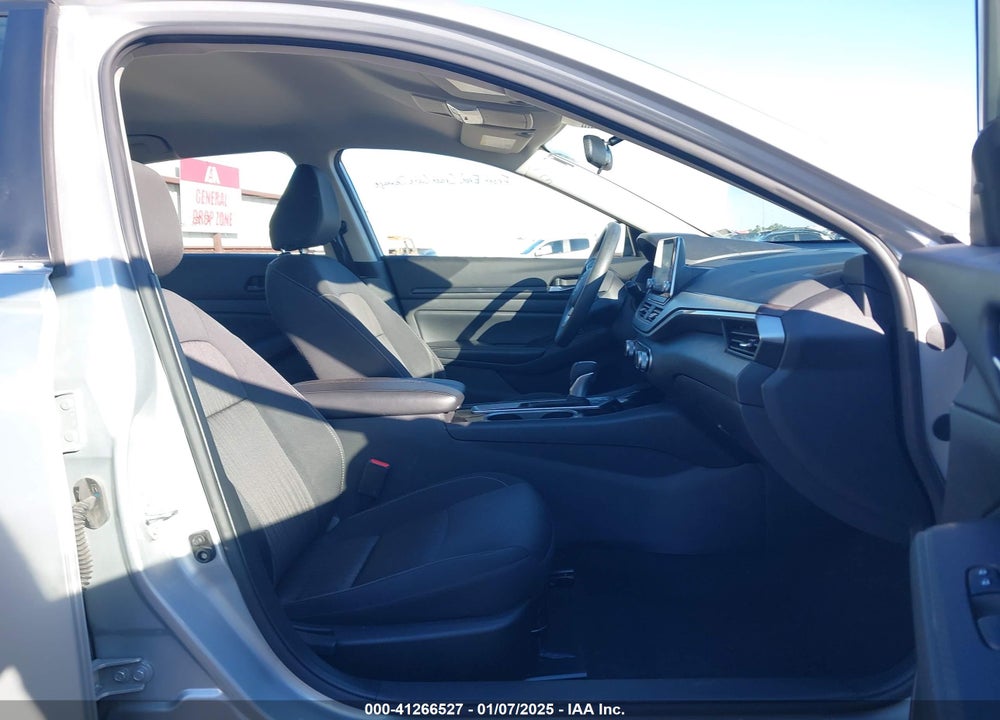 2024 NISSAN ALTIMA SV FWD VIN: 1N4BL4DV1RN326781