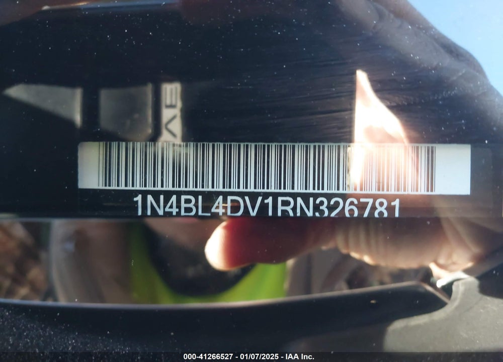 2024 NISSAN ALTIMA SV FWD VIN: 1N4BL4DV1RN326781