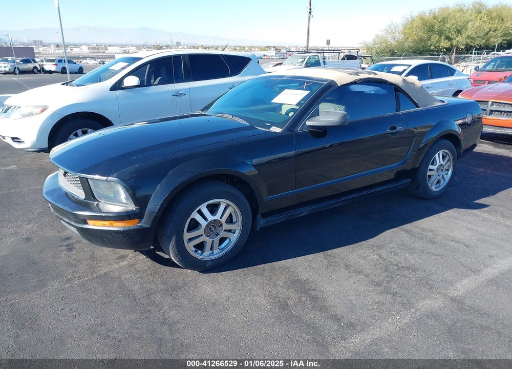 2007 FORD MUSTANG V6 DELUXE/V6 PREMIUM VIN: 1ZVHT84N575219156