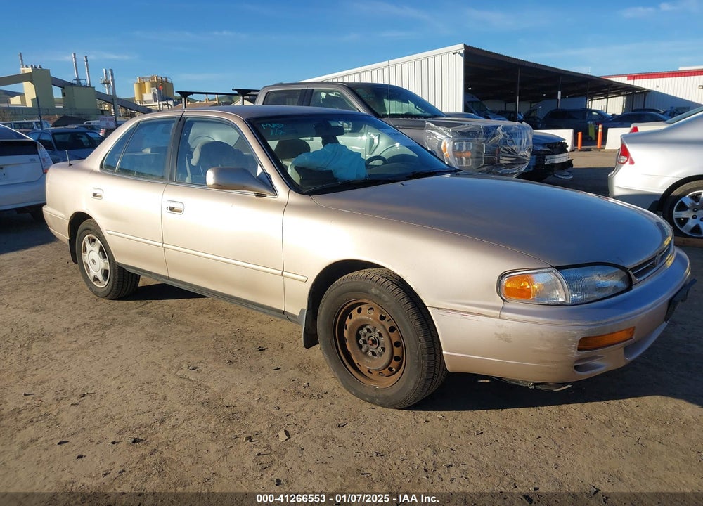 1996 TOYOTA CAMRY VIN: 4T1BF12K3TU134666