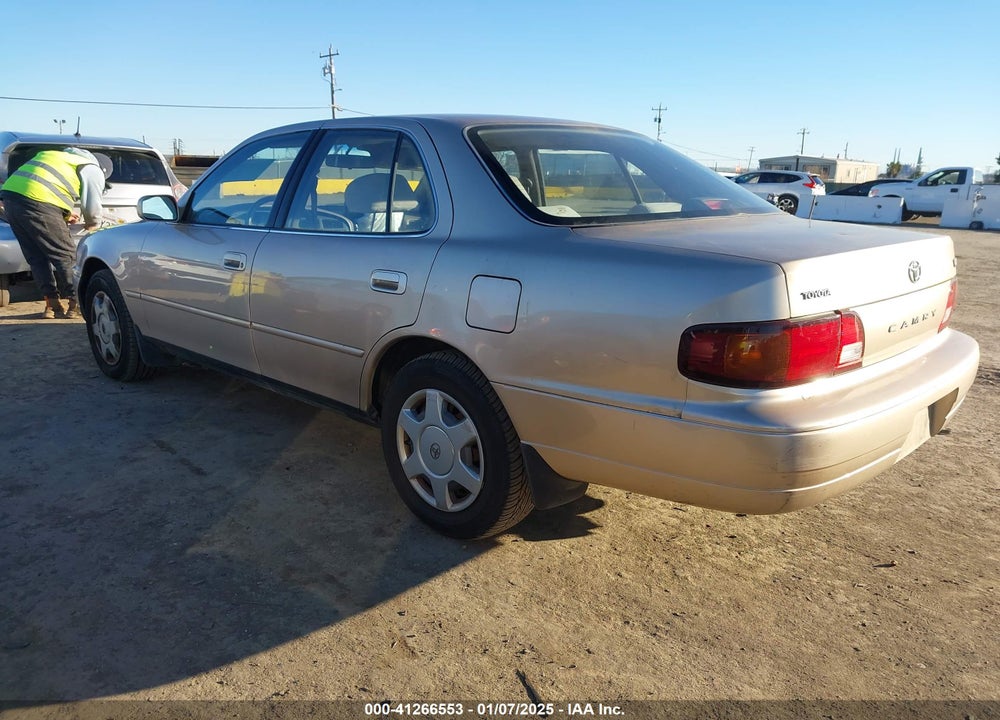 1996 TOYOTA CAMRY VIN: 4T1BF12K3TU134666