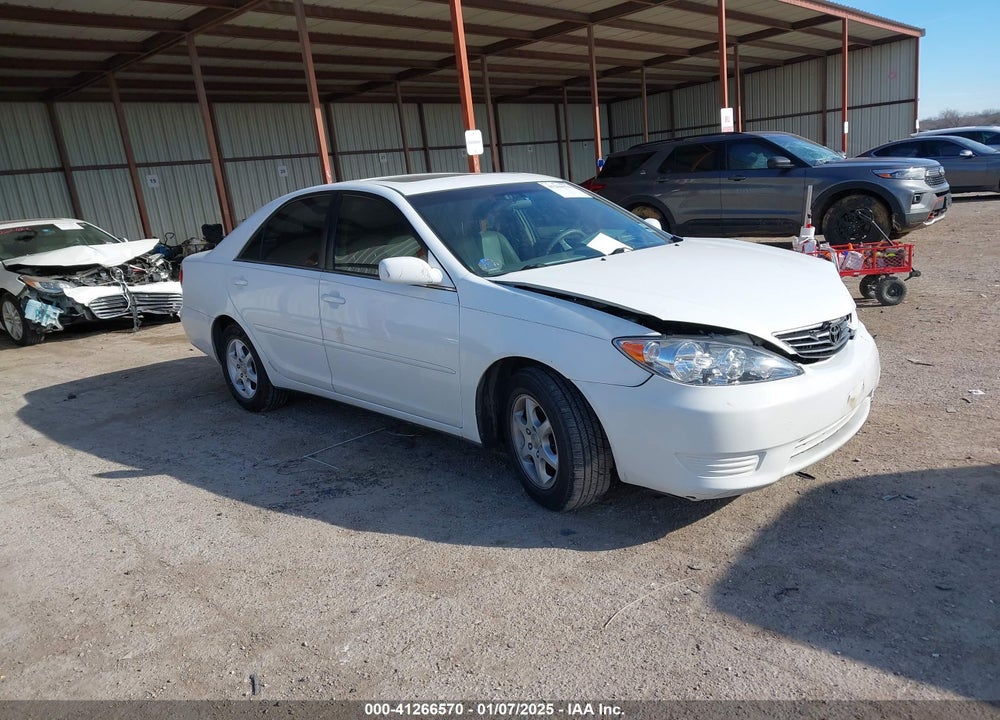 2005 TOYOTA CAMRY VIN: 4T1BE32K45U386069