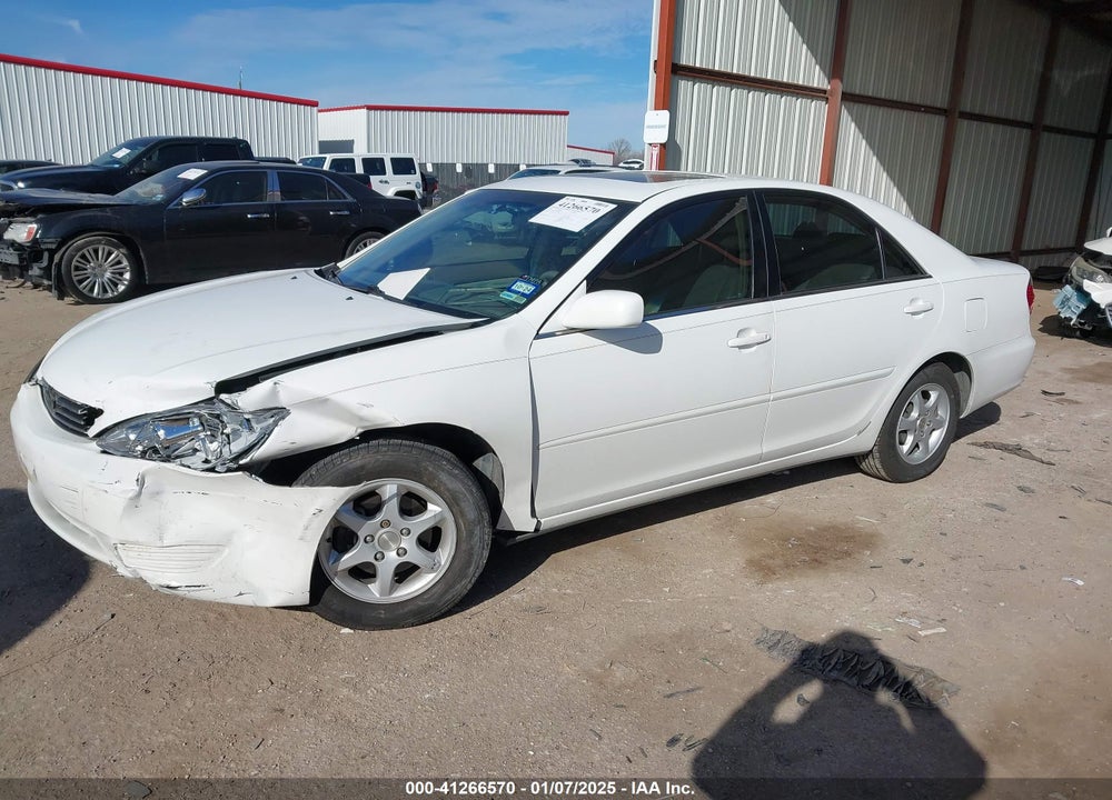 2005 TOYOTA CAMRY VIN: 4T1BE32K45U386069