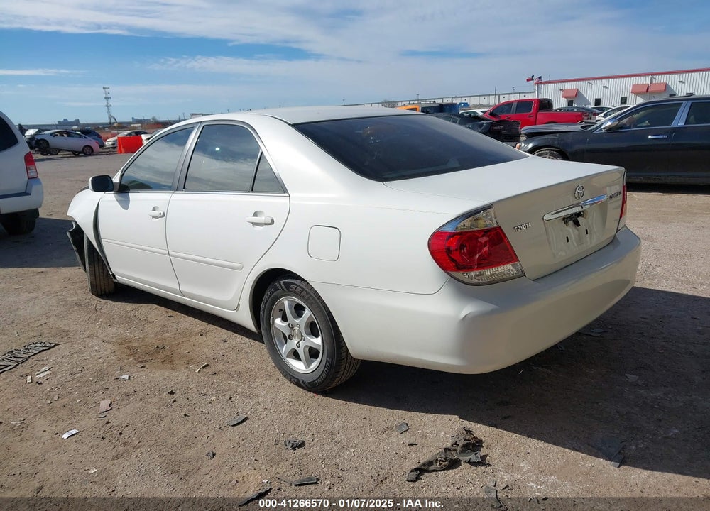2005 TOYOTA CAMRY VIN: 4T1BE32K45U386069