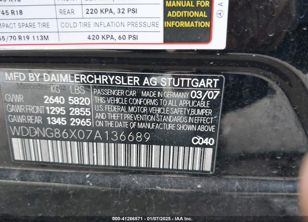 2007 MERCEDES-BENZ S 550 VIN: WDDNG86X07A136689