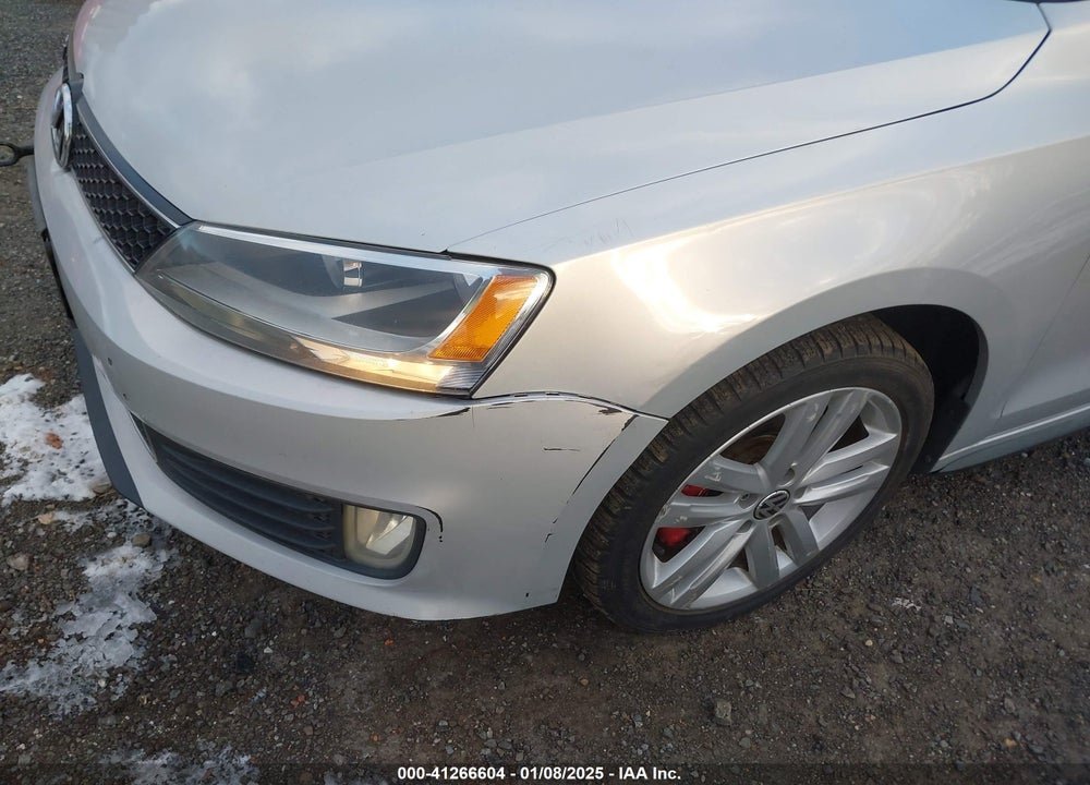 2012 VOLKSWAGEN JETTA GLI VIN: 3VW567AJ2CM085961