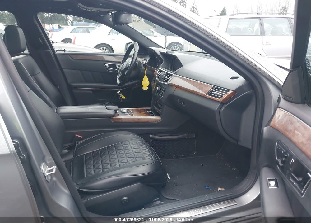 2011 MERCEDES-BENZ E 350 VIN: WDDHF5GB4BA474073