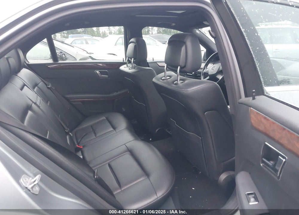 2011 MERCEDES-BENZ E 350 VIN: WDDHF5GB4BA474073