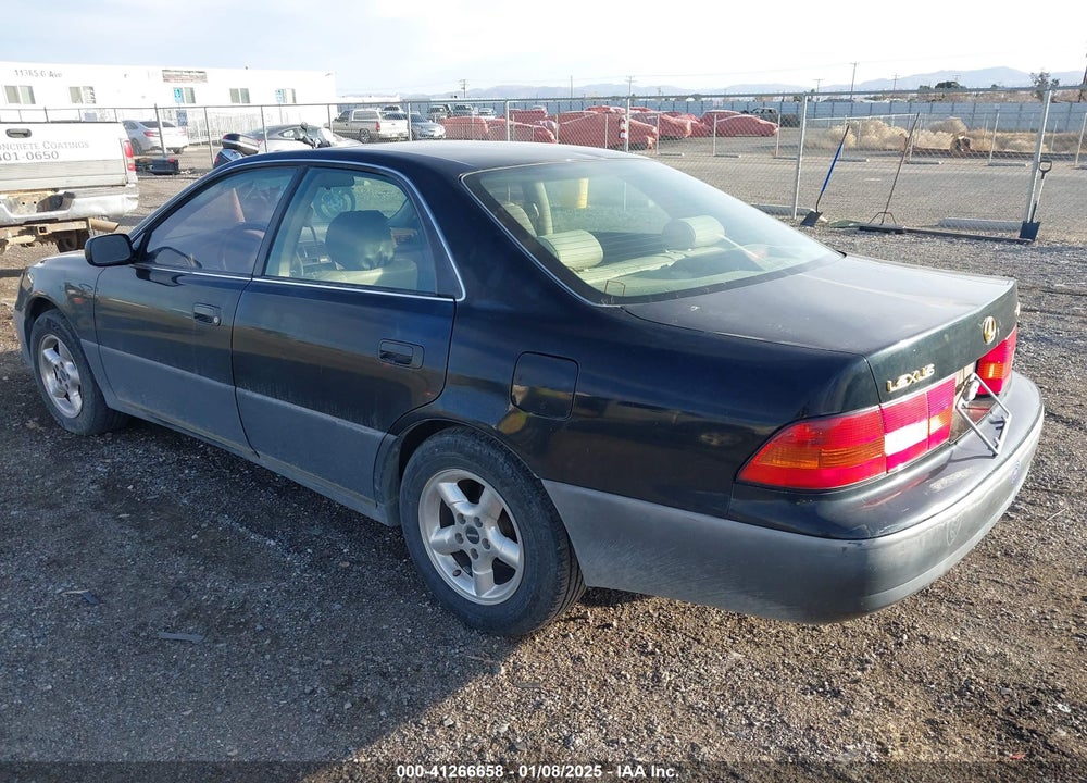 1998 LEXUS ES 300 VIN: JT8BF28G5W0131484