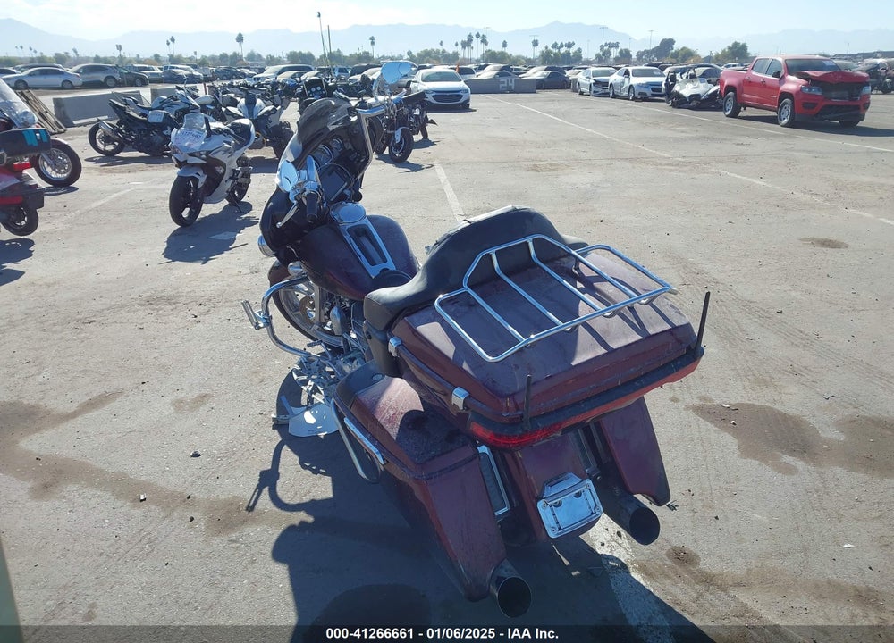 2014 HARLEY-DAVIDSON FLHTK ELECTRA GLIDE ULTRA LTD VIN: 1HD1KEL19EB653484