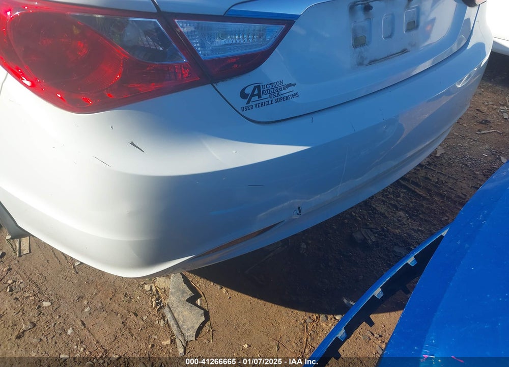 2013 HYUNDAI SONATA VIN: 5NPEB4AC1DH713644