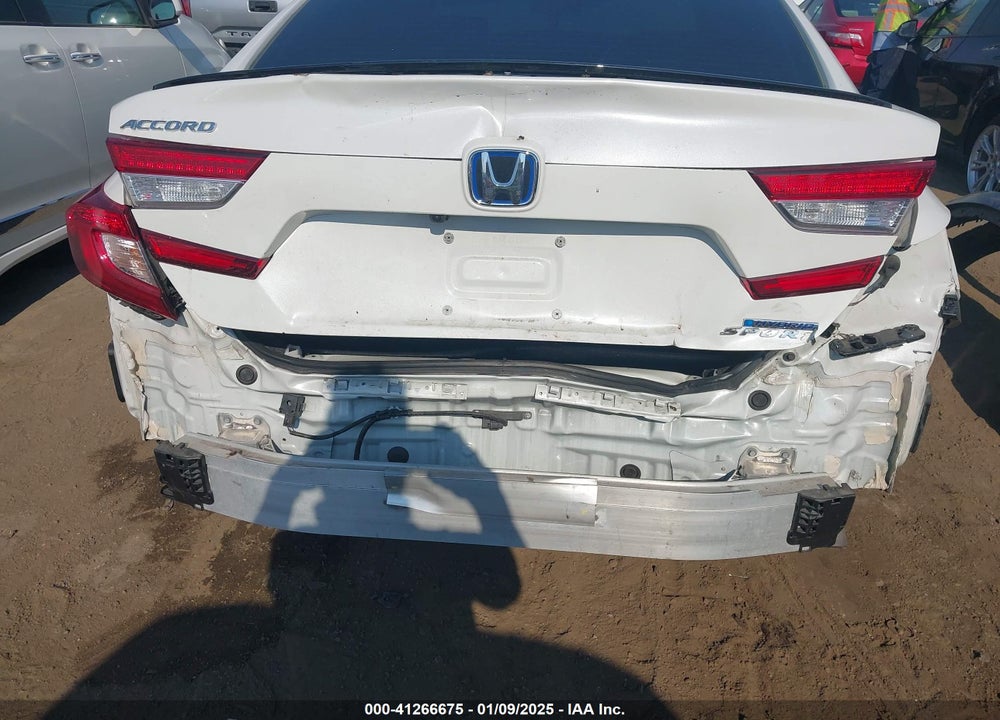 2022 HONDA ACCORD HYBRID SPORT VIN: 1HGCV3F28NA028558