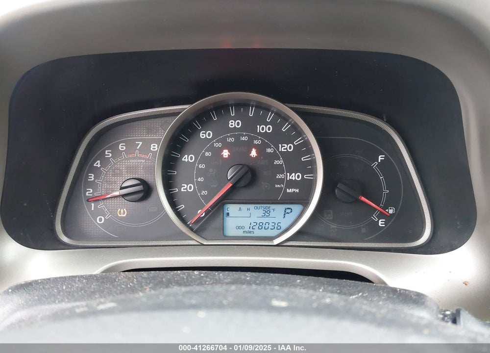 2014 TOYOTA RAV4 XLE VIN: 2T3WFREV9EW085425