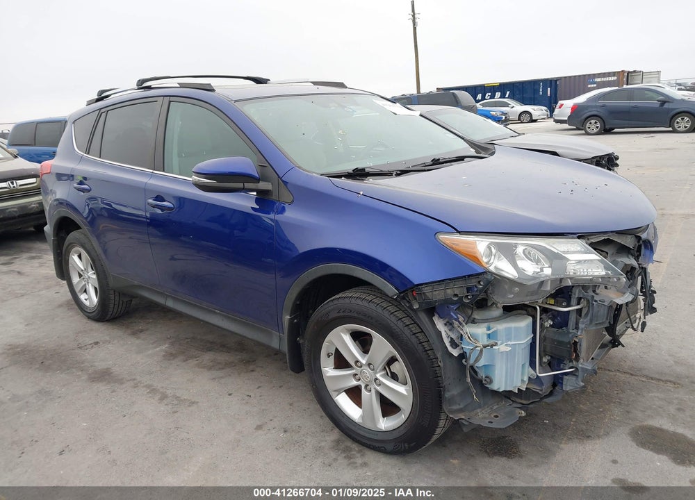 2014 TOYOTA RAV4 XLE VIN: 2T3WFREV9EW085425