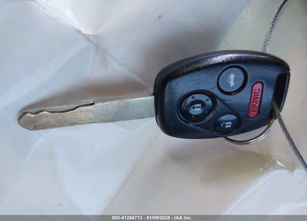 2012 HONDA CIVIC CPE VIN: 2HGFG3B86CH562870