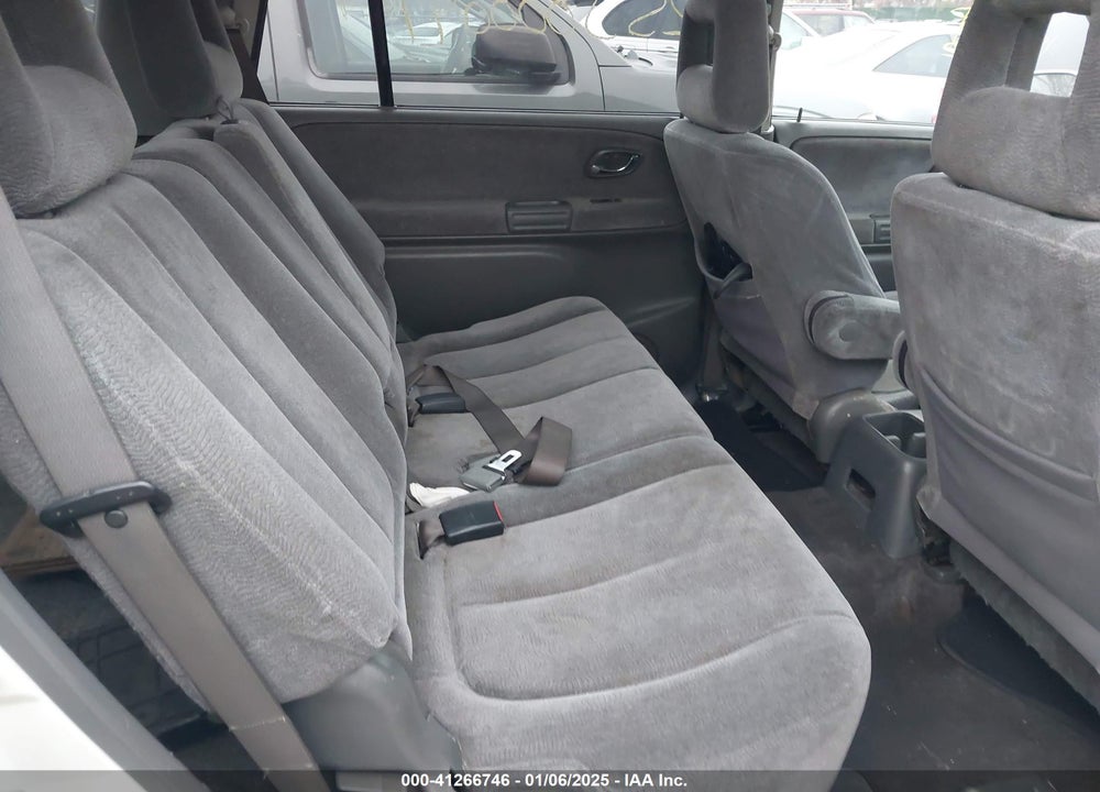 2002 SUZUKI XL-7 VIN: JS3TX92V524126681