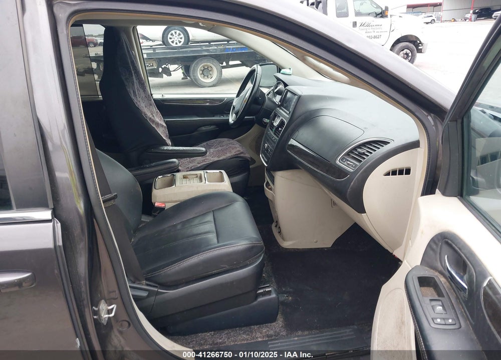 2016 CHRYSLER TOWN & COUNTRY TOURING VIN: 2C4RC1BG7GR240242