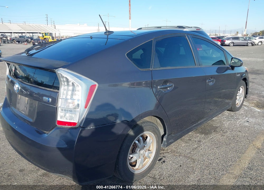 2011 TOYOTA PRIUS FOUR VIN: JTDKN3DU2B5369408