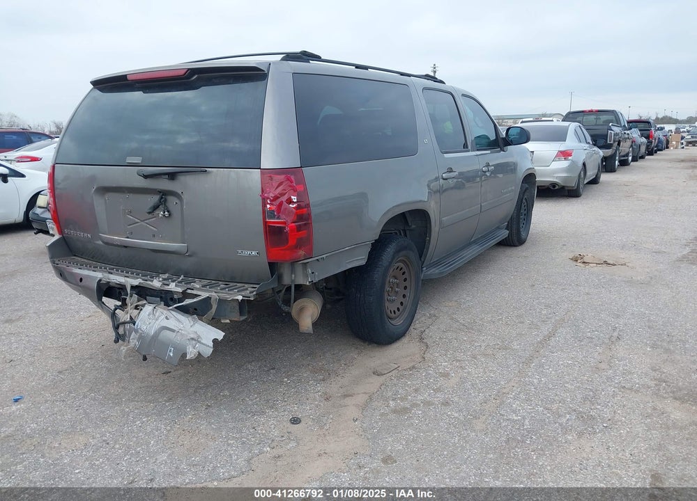 2007 CHEVROLET SUBURBAN 1500 LT VIN: 1GNFC16047J236158