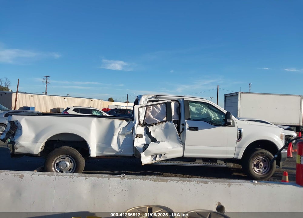 2018 FORD F-250 XL VIN: 1FT7W2B64JEC62375