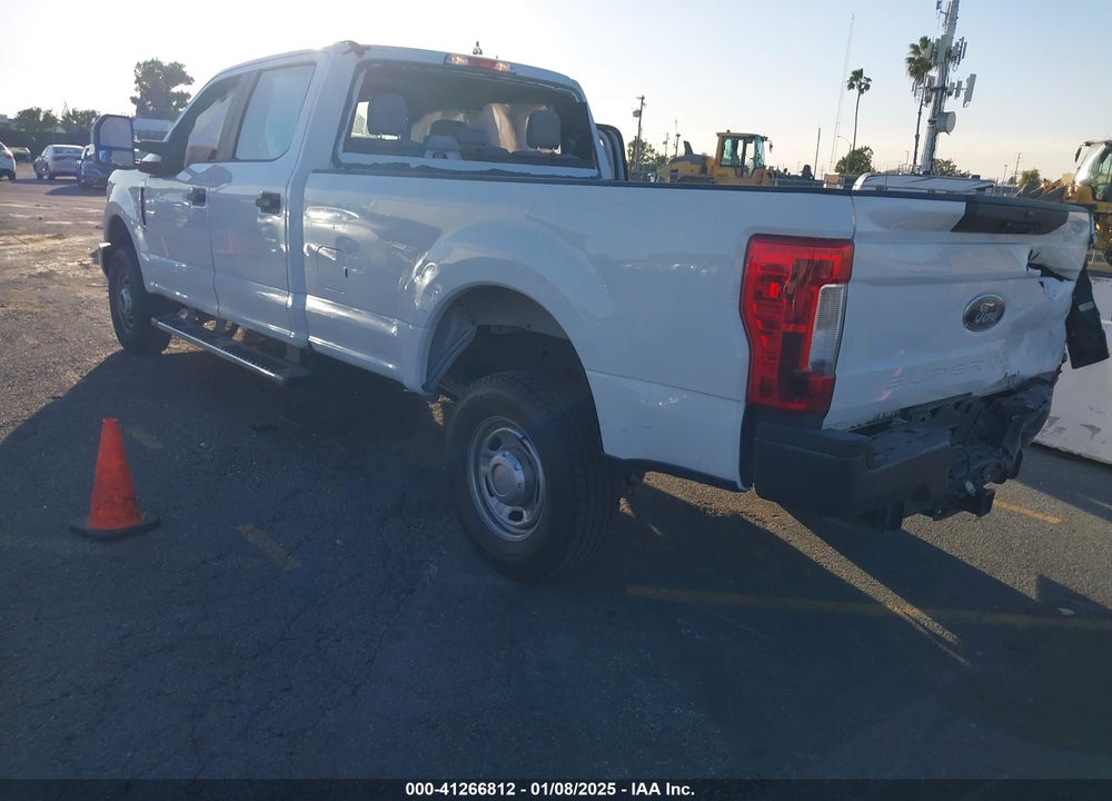 2018 FORD F-250 XL VIN: 1FT7W2B64JEC62375