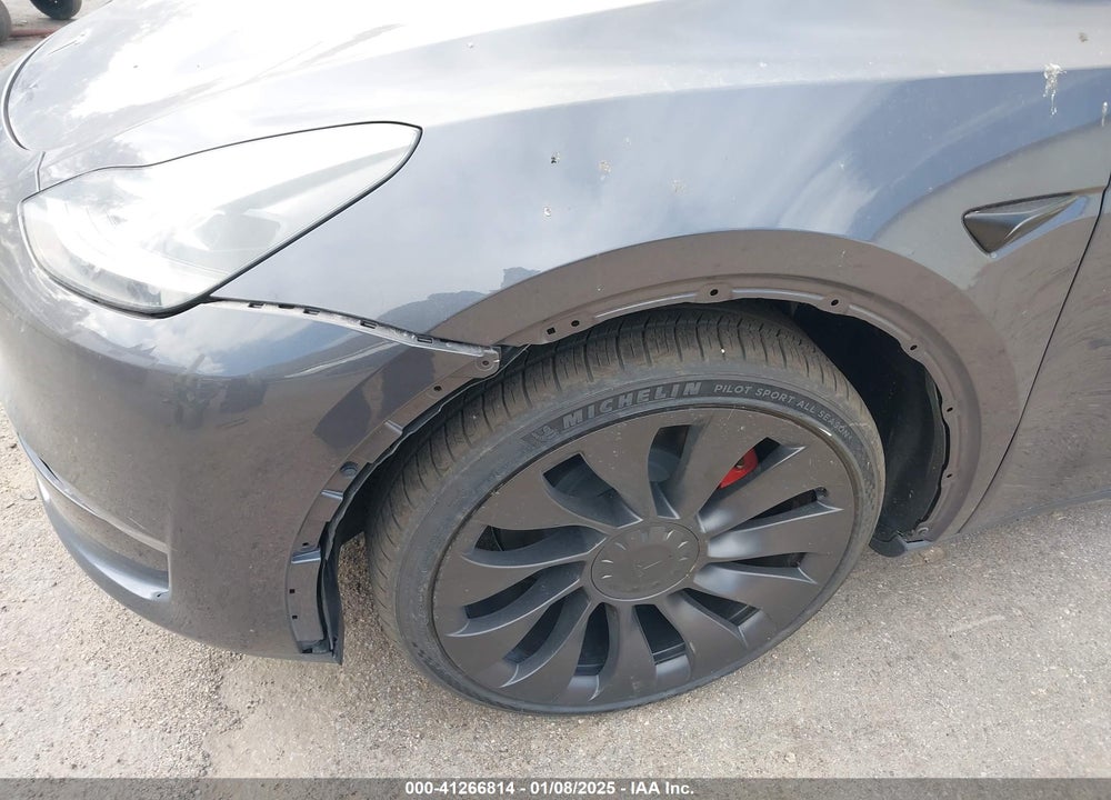 2023 TESLA MODEL Y VIN: 7SAYGDEF3PF871086