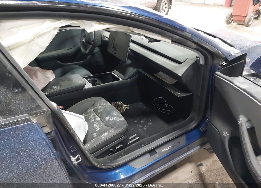 2024 TESLA MODEL 3 VIN: 5YJ3E1EA8RF747205