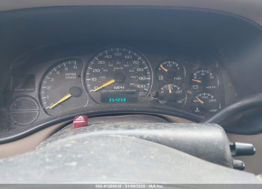 2001 GMC YUKON SLT VIN: 1GKEK13T11J172825