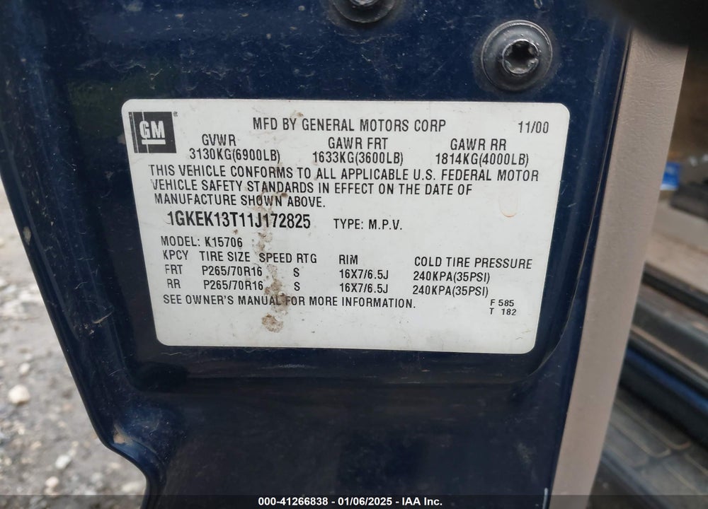 2001 GMC YUKON SLT VIN: 1GKEK13T11J172825