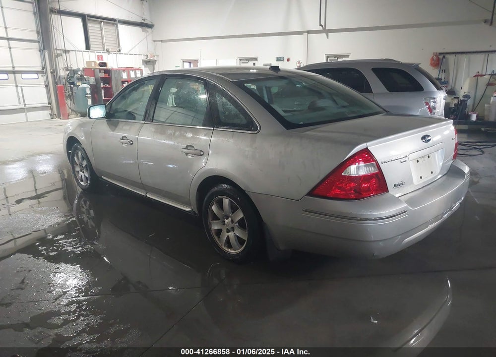 2007 FORD FIVE HUNDRED VIN: 1FAFP27177G114746