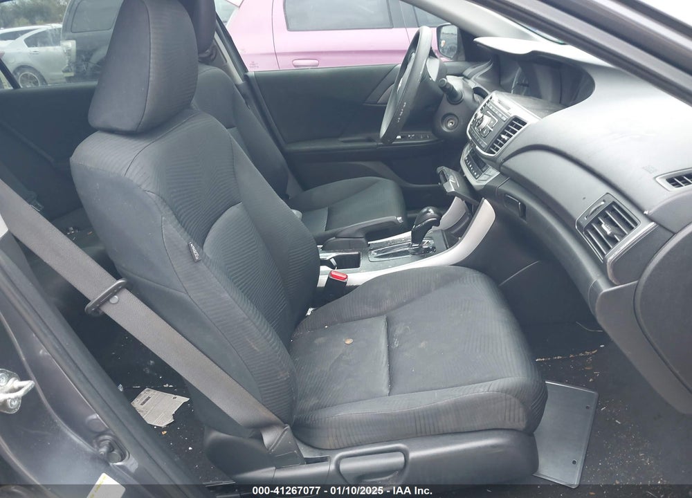 2014 HONDA ACCORD VIN: 1HGCR2F31EA261995