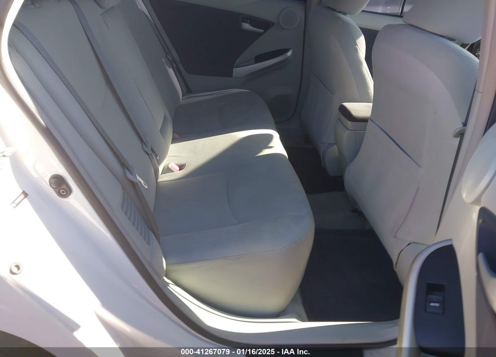 2010 TOYOTA PRIUS III VIN: JTDKN3DUXA0078571