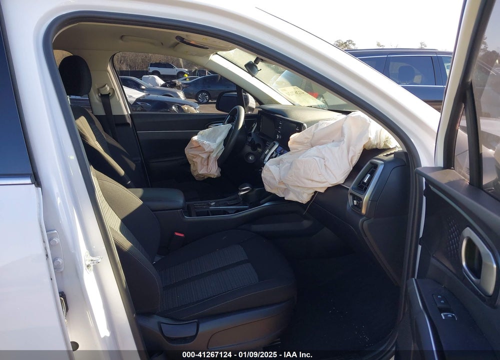 2022 KIA SORENTO LX VIN: 5XYRG4LC1NG098800