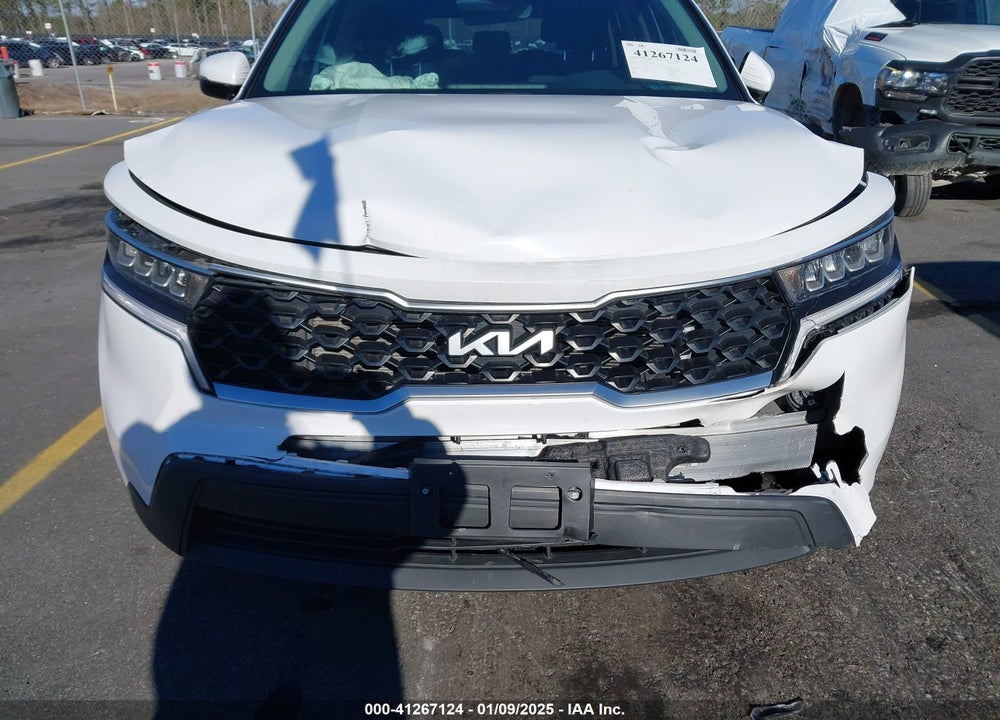 2022 KIA SORENTO LX VIN: 5XYRG4LC1NG098800