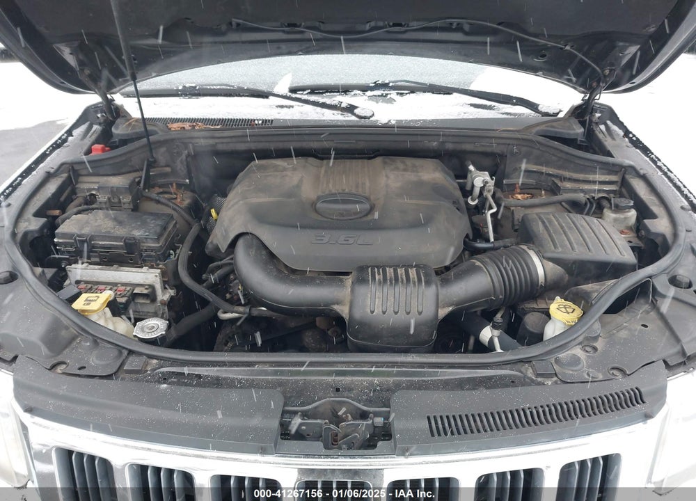 2011 JEEP GRAND CHEROKEE LAREDO VIN: 1J4RR4GG2BC541800