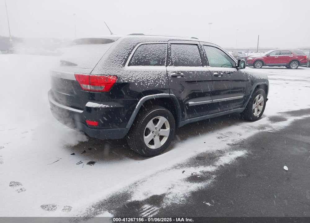 2011 JEEP GRAND CHEROKEE LAREDO VIN: 1J4RR4GG2BC541800