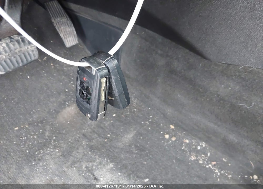 2013 CHEVROLET VOLT VIN: 1G1RC6E48DU111531