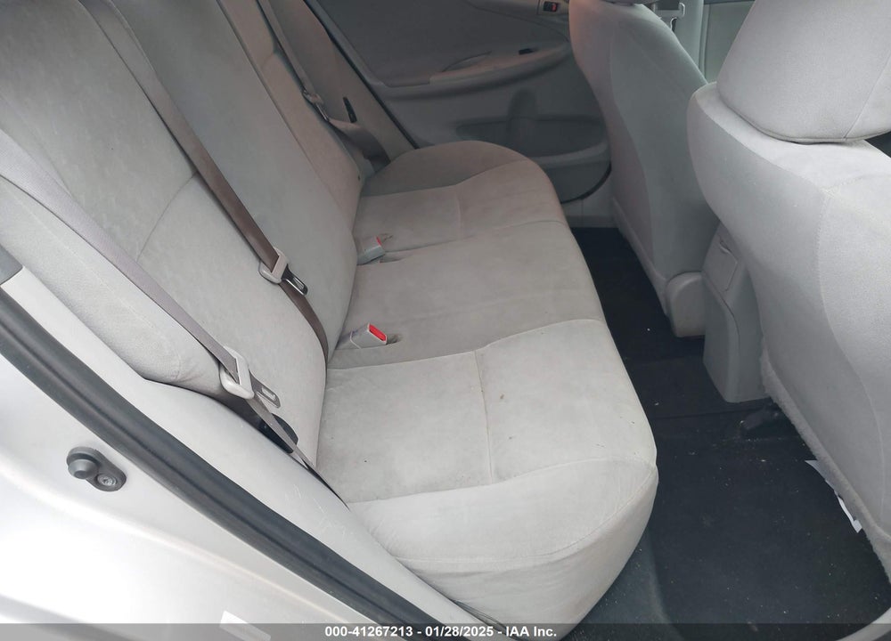 2009 TOYOTA COROLLA LE VIN: 1NXBU40E79Z137180